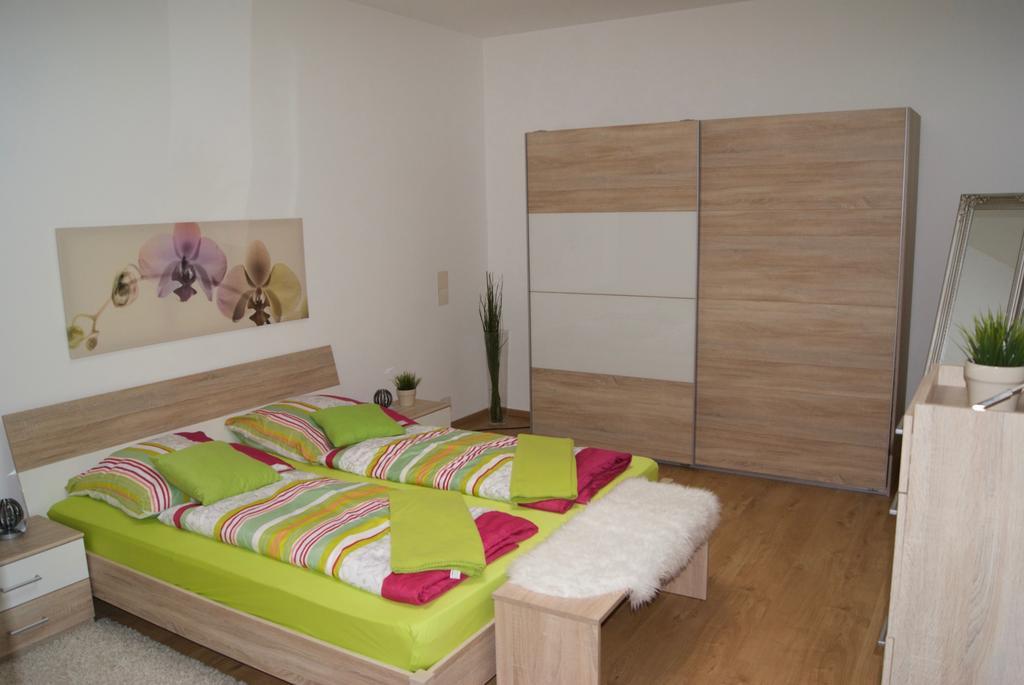 Haus Am See Apartment Айнрур Екстериор снимка